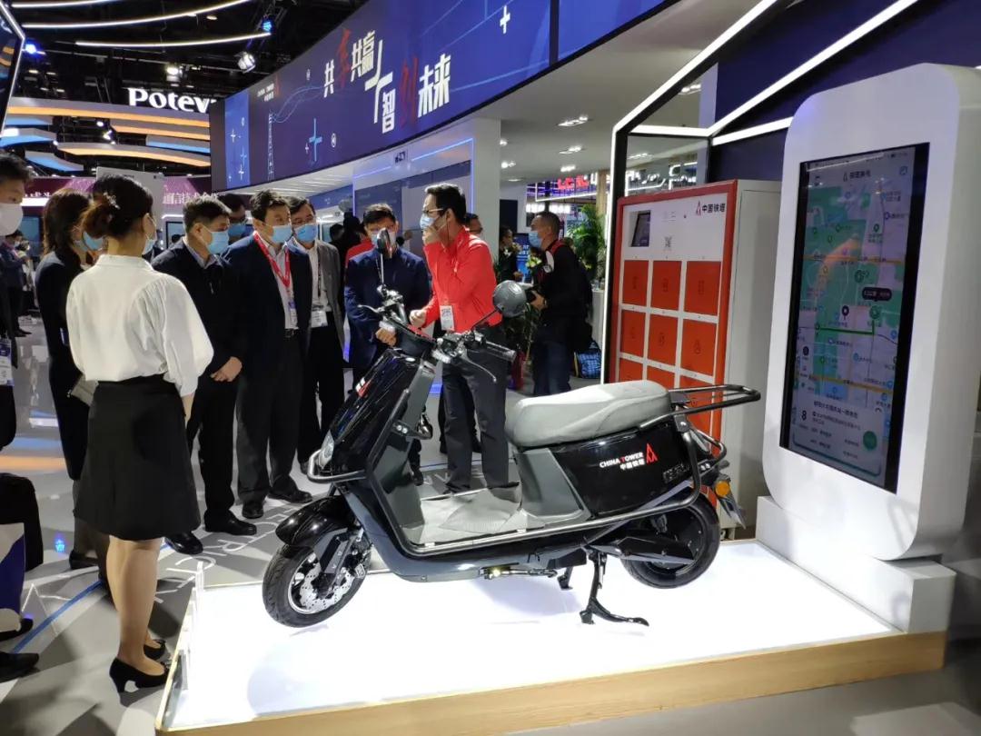 3m5dt8wxui.jpg