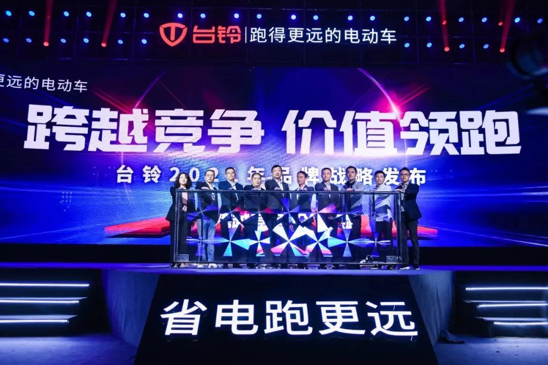qzunc7ig4f.jpg